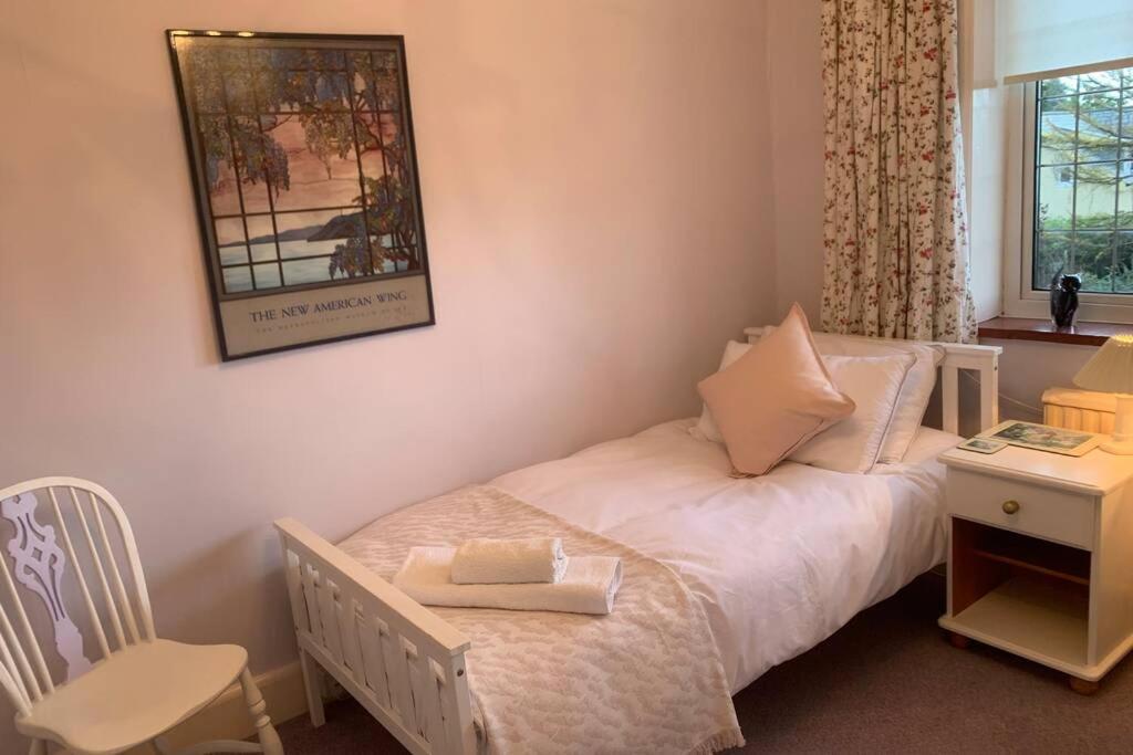 Hectors House comfortable 4 bed house in mature gardens Yelverton Buitenkant foto