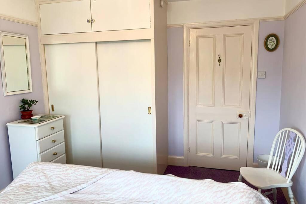 Hectors House comfortable 4 bed house in mature gardens Yelverton Buitenkant foto